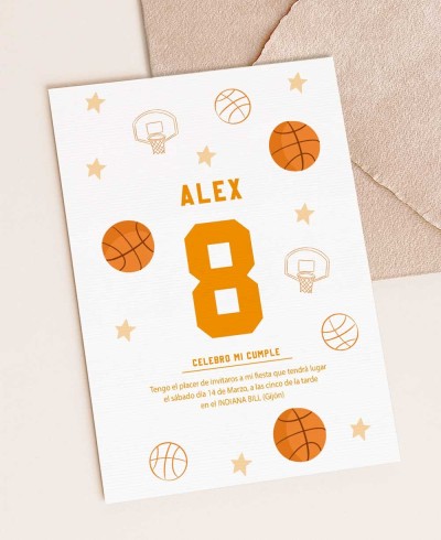 Trasera invitaciones cumpleaños balones de baloncesto