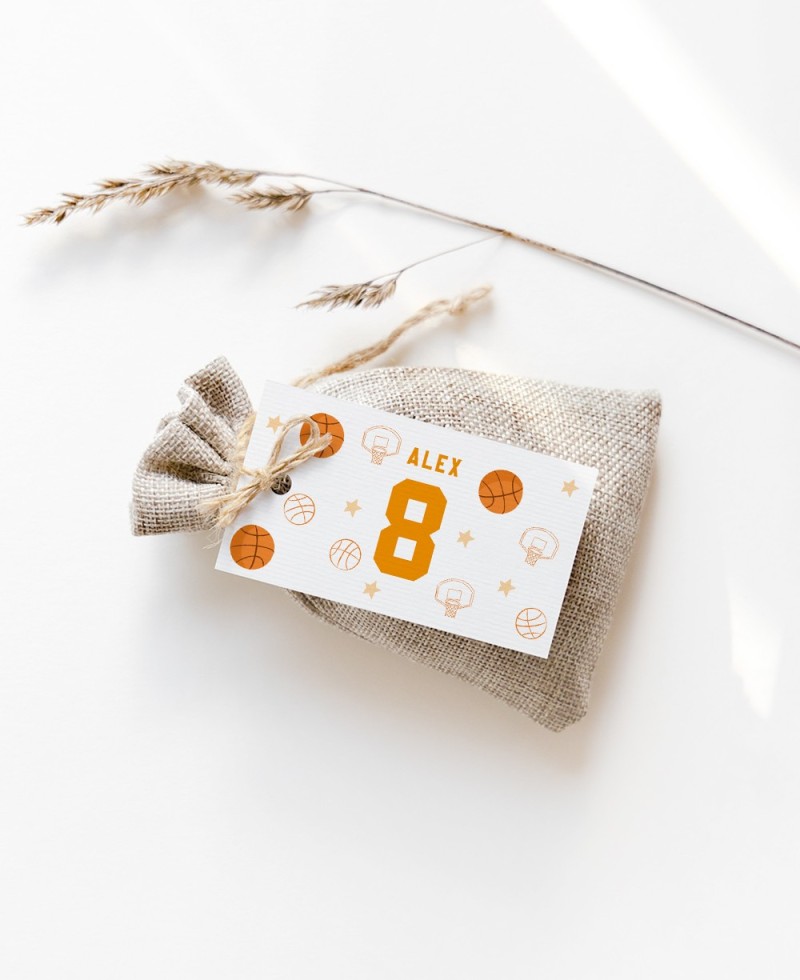 Etiquetas rectangulares de cumple baloncesto