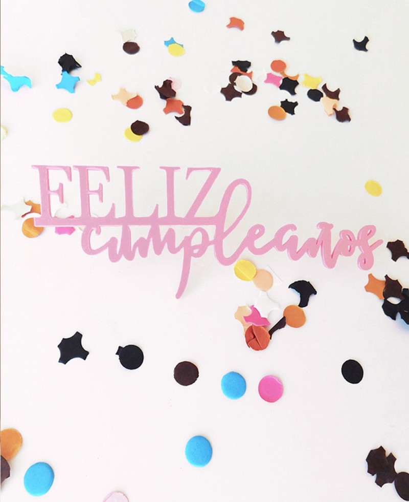 Vue de dessus de la décoration de gâteau avant