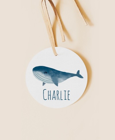 Etichetta dettaglio battesimo acquerello oceano