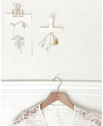 percha cedro nombre fecha bodas