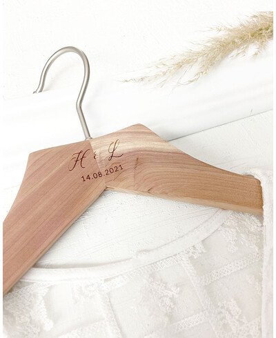 cintre cèdre initiales date mariages