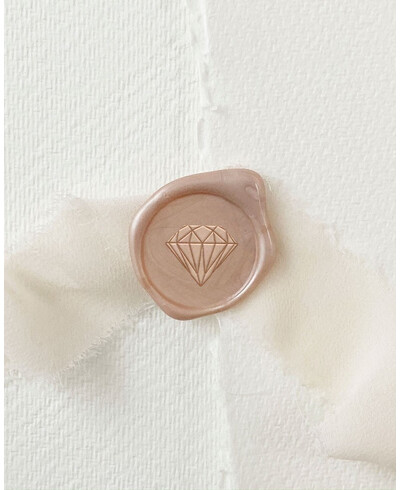 Diamond sealing seals