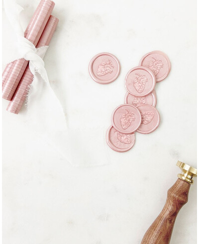 Sealing wax seals