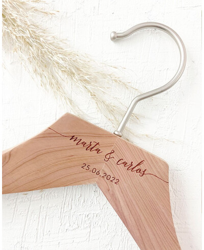 cedar hanger names wedding date