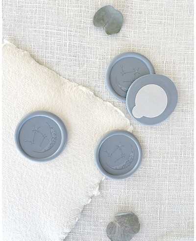 Sellos de lacre con pegatina luna y estrellas