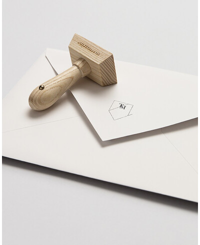 sellos de caucho personalizados con simbolos