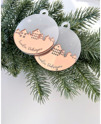 Personalized Christmas balls with family name