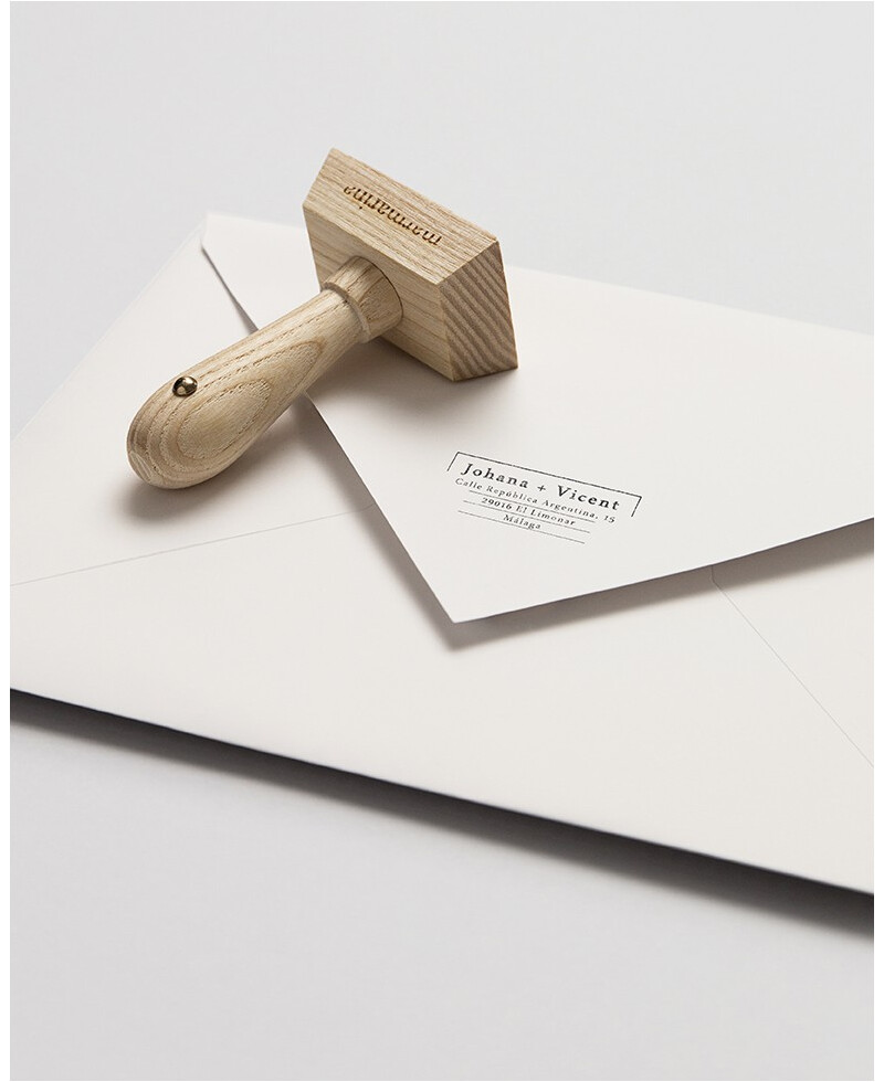 Timbro in gomma con cornice stampata