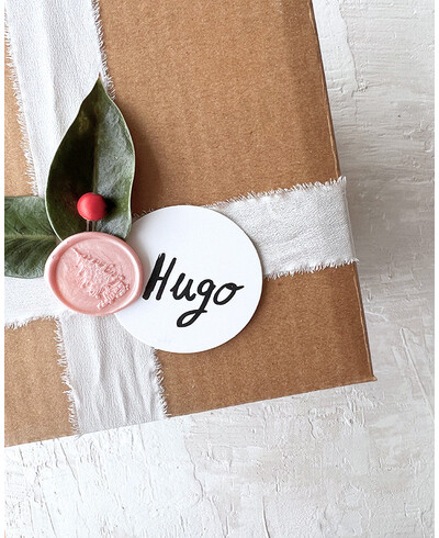 Circular white label