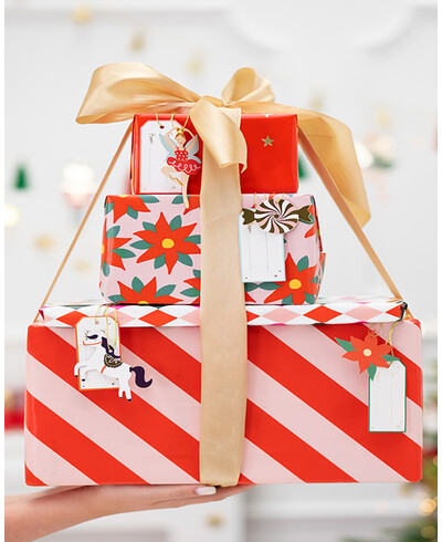 Farbige Etiketten zur Personalisierung von Geschenken